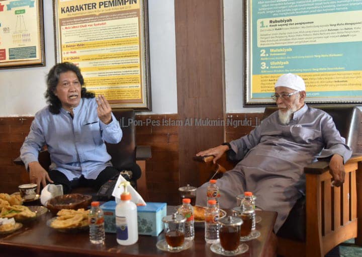 Ustaz Abu Bakar Baasyir Bertemu Cak Nun, Sampaikan Terima Kasih hingga Bahas Buzzer